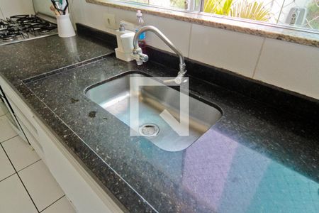 Casa de condomínio para alugar com 145m², 3 quartos e 2 vagas Casa de condomínio para alugar com 145m², 3 quartos e 2 vagasCozinha