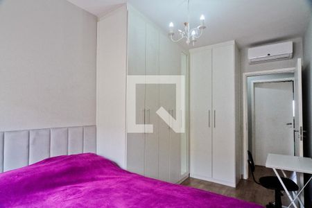 Casa de condomínio para alugar com 145m², 3 quartos e 2 vagas Casa de condomínio para alugar com 145m², 3 quartos e 2 vagasSuíte