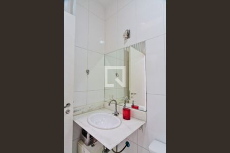 Casa de condomínio para alugar com 145m², 3 quartos e 2 vagas Casa de condomínio para alugar com 145m², 3 quartos e 2 vagasBanheiro