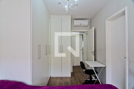 Casa de condomínio para alugar com 145m², 3 quartos e 2 vagas Casa de condomínio para alugar com 145m², 3 quartos e 2 vagasSuíte