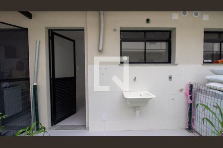 Casa à venda com 62m², 2 quartos e 1 vagaCozinha e Área de Serviço