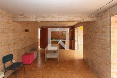 Casa à venda com 250m², 3 quartos e 3 vagas Casa à venda com 250m², 3 quartos e 3 vagasSalão de Festas