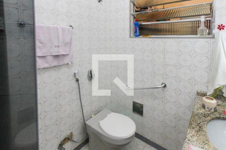 Casa à venda com 250m², 3 quartos e 3 vagas Casa à venda com 250m², 3 quartos e 3 vagasBanheiro Social