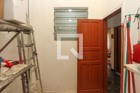 Casa à venda com 250m², 3 quartos e 3 vagas Casa à venda com 250m², 3 quartos e 3 vagasDispensa