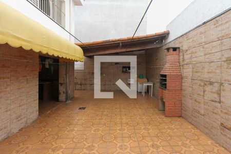 Casa à venda com 250m², 3 quartos e 3 vagas Casa à venda com 250m², 3 quartos e 3 vagasQuintal