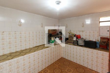 Casa à venda com 250m², 3 quartos e 3 vagas Casa à venda com 250m², 3 quartos e 3 vagasQuarto de Serviço