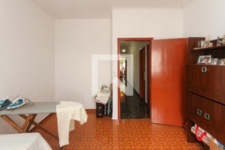 Casa à venda com 250m², 3 quartos e 3 vagas Casa à venda com 250m², 3 quartos e 3 vagasQuarto 02