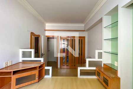 Apartamento à venda com 300m², 4 quartos e 2 vagas Apartamento à venda com 300m², 4 quartos e 2 vagasQuarto 03