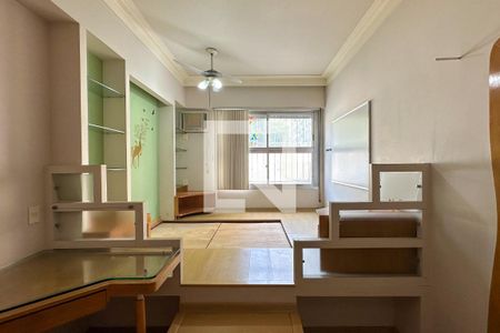 Apartamento à venda com 300m², 4 quartos e 2 vagas Apartamento à venda com 300m², 4 quartos e 2 vagasQuarto 03