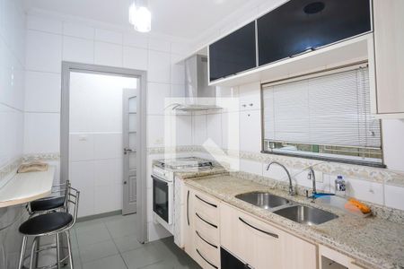 Casa à venda com 200m², 3 quartos e 5 vagasCozinha