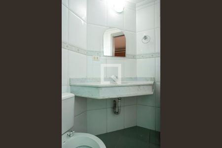 Casa à venda com 200m², 3 quartos e 5 vagasBanheiro da suíte