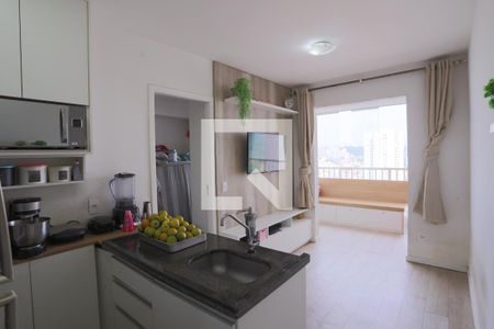 Sala/Cozinha de apartamento para alugar com 1 quarto, 35m² em Mooca, São Paulo