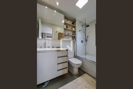 Apartamento à venda com 113m², 3 quartos e 3 vagas Apartamento à venda com 113m², 3 quartos e 3 vagasQuarto 2 - suite