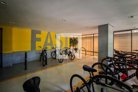 Apartamento à venda com 113m², 3 quartos e 3 vagas Apartamento à venda com 113m², 3 quartos e 3 vagasBicicletario