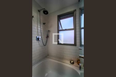 Apartamento à venda com 113m², 3 quartos e 3 vagas Apartamento à venda com 113m², 3 quartos e 3 vagasQuarto 2 - suite