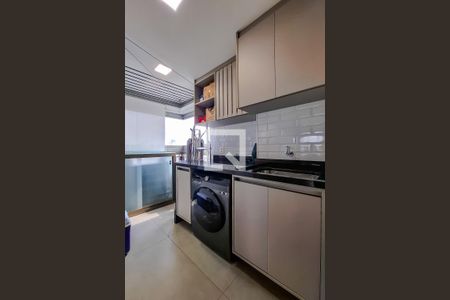 Apartamento à venda com 113m², 3 quartos e 3 vagas Apartamento à venda com 113m², 3 quartos e 3 vagasÁrea de Serviço