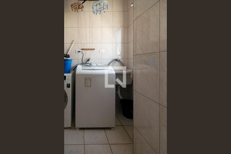 Apartamento à venda com 104m², 3 quartos e sem vaga Apartamento à venda com 104m², 3 quartos e sem vagaLavanderia
