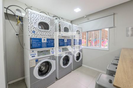 Apartamento para alugar com 47m², 2 quartos e sem vaga Apartamento para alugar com 47m², 2 quartos e sem vagaLavanderia