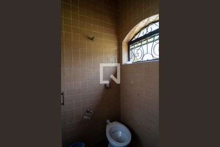 Casa para alugar com 6200m², 4 quartos e 4 vagas Casa para alugar com 6200m², 4 quartos e 4 vagasÁrea externa - Banheiro