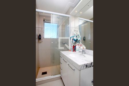 Apartamento à venda com 137m², 3 quartos e 2 vagasBanheiro Quarto 2 Suíte