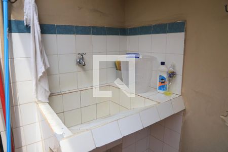 Casa à venda com 180m², 3 quartos e 2 vagasÁrea de Serviço