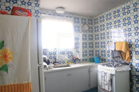 Casa à venda com 180m², 3 quartos e 2 vagasCozinha