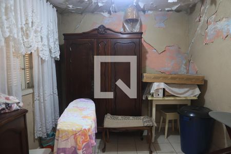 Casa à venda com 180m², 3 quartos e 2 vagasÁrea de Serviço