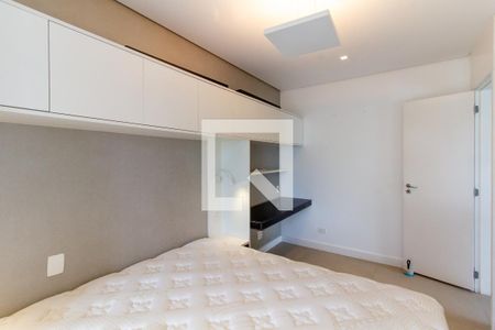 Apartamento à venda com 175m², 3 quartos e 3 vagas Apartamento à venda com 175m², 3 quartos e 3 vagasQuarto 2 - Suíte