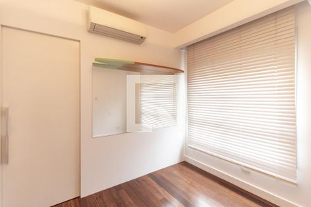 Apartamento à venda com 175m², 3 quartos e 3 vagas Apartamento à venda com 175m², 3 quartos e 3 vagasQuarto 3