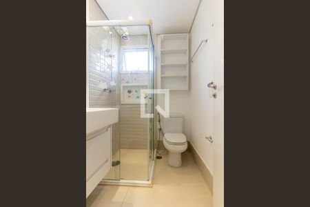 Apartamento à venda com 175m², 3 quartos e 3 vagas Apartamento à venda com 175m², 3 quartos e 3 vagasBanheiro Social