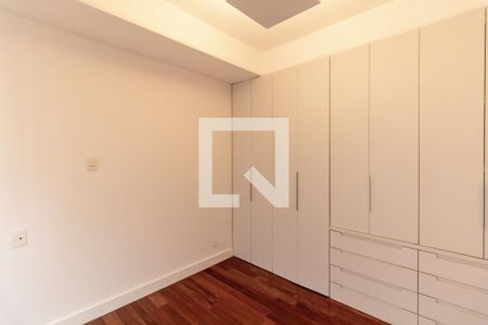 Apartamento à venda com 175m², 3 quartos e 3 vagas Apartamento à venda com 175m², 3 quartos e 3 vagasQuarto 3