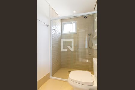 Apartamento à venda com 175m², 3 quartos e 3 vagas Apartamento à venda com 175m², 3 quartos e 3 vagasBanheiro da Suíte 2