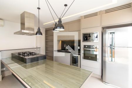 Apartamento à venda com 175m², 3 quartos e 3 vagas Apartamento à venda com 175m², 3 quartos e 3 vagasEspaço Gourmet
