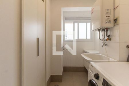 Apartamento à venda com 175m², 3 quartos e 3 vagas Apartamento à venda com 175m², 3 quartos e 3 vagasÁrea de Serviço