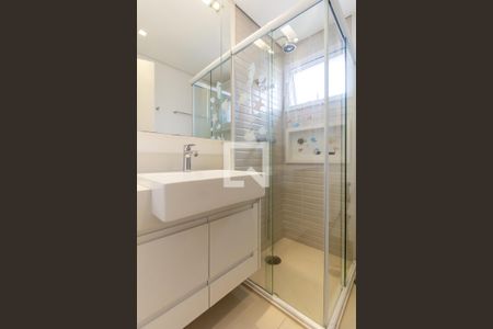 Apartamento à venda com 175m², 3 quartos e 3 vagas Apartamento à venda com 175m², 3 quartos e 3 vagasBanheiro Social