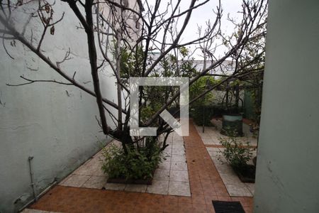 Casa à venda com 136m², 2 quartos e 1 vagaJardim