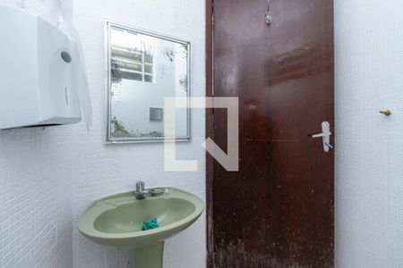 Casa à venda com 340m², 3 quartos e 5 vagas Casa à venda com 340m², 3 quartos e 5 vagasÁrea comum