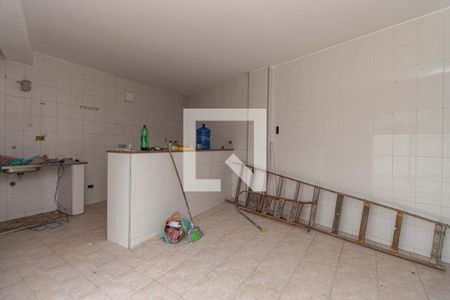 Casa à venda com 340m², 3 quartos e 5 vagas Casa à venda com 340m², 3 quartos e 5 vagasÁrea de Serviço