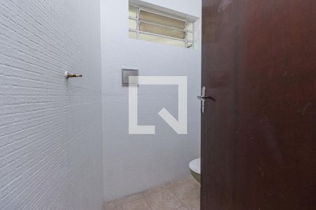 Casa à venda com 340m², 3 quartos e 5 vagas Casa à venda com 340m², 3 quartos e 5 vagasÁrea comum