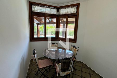 Casa de condomínio à venda com 720m², 3 quartos e 6 vagasCopa