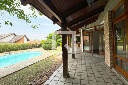 Casa de condomínio à venda com 720m², 3 quartos e 6 vagasVaranda