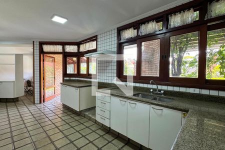 Casa de condomínio à venda com 720m², 3 quartos e 6 vagasCozinha