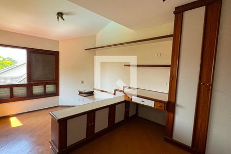 Casa de condomínio à venda com 720m², 3 quartos e 6 vagasSuíte 2