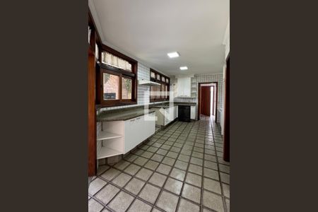 Casa de condomínio à venda com 720m², 3 quartos e 6 vagasCozinha