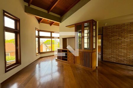 Casa de condomínio à venda com 720m², 3 quartos e 6 vagasSala de TV