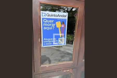 Casa de condomínio à venda com 720m², 3 quartos e 6 vagasplaquinha