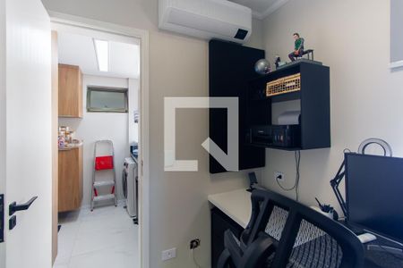 Apartamento à venda com 96m², 4 quartos e 2 vagasQuarto 4