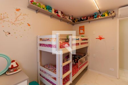 Apartamento à venda com 96m², 4 quartos e 2 vagasQuarto 2