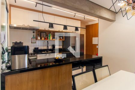 Apartamento à venda com 96m², 4 quartos e 2 vagasCozinha