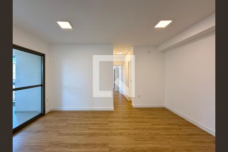 Sala de apartamento para alugar com 2 quartos, 72m² em Brooklin Paulista, São Paulo